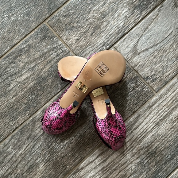 Michael Kors Luxury Collection Python Embossed Leather Sandal - Picture 7 of 11